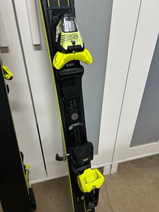 Esquís 165 cm Salomon S/MAX y Bastones 120cm