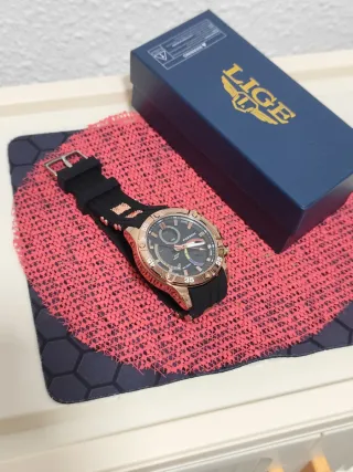 Reloj FOXBOX Hombre Negro y Dorado