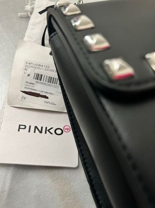 Borsa Pinko nera con borchie argento