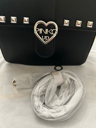 Borsa Pinko nera con borchie argento