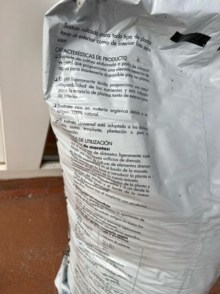 Sustrato Universal 50L + MEDIO SACO SOBRANTE