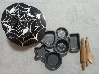 Set mini moldes , rodillos y bandeja halloween