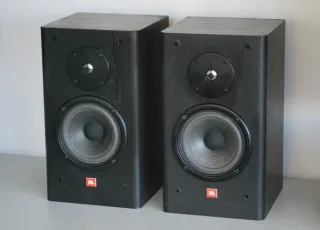 Altavoces JBL LX 300