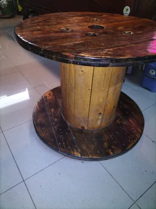 Mesa de carrete de madera