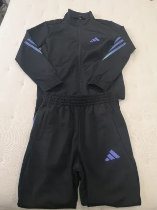 Conjunto chándal Adidas 7-8 años