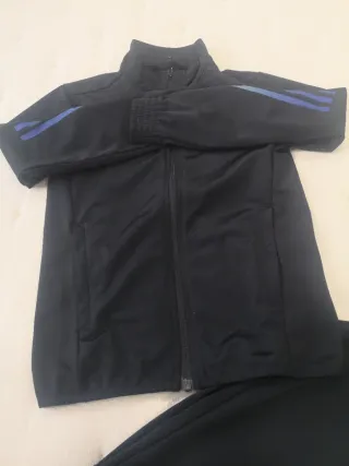 Conjunto chándal Adidas 7-8 años