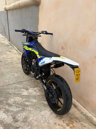 Sherco Supermotard Azul y Blanca