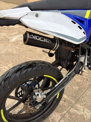Sherco Supermotard Azul y Blanca
