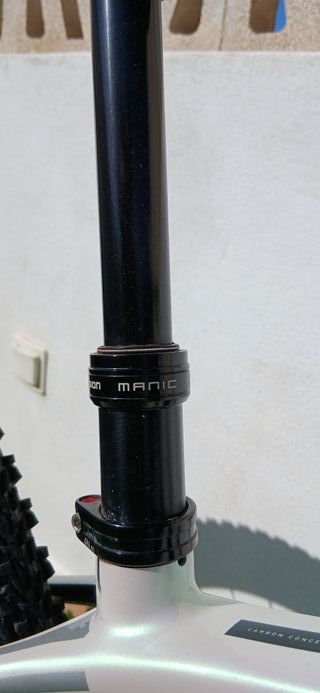 MMR Rakish Carbono 29'' MTB, horquilla FOX Kashima