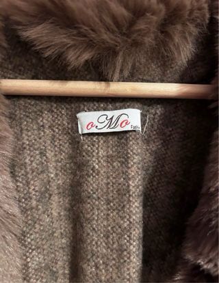 Capa de invierno con pelo