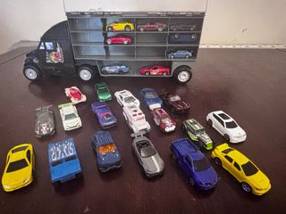 Camión Maleta con Coches de Juguete