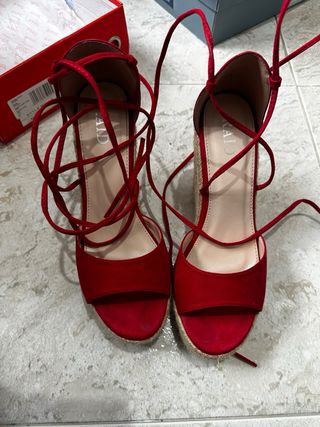 Sandalias RAID rojas con cuña