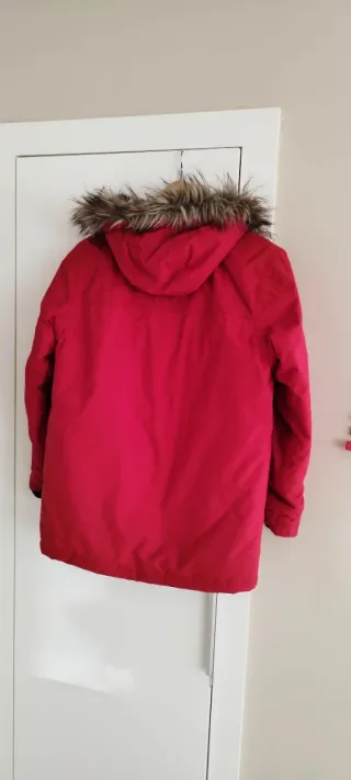 Abrigo Quechua Rojo Talla 38 o niños 13/14.