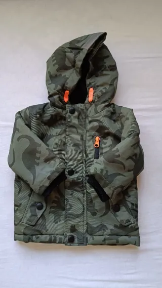 Abrigo infantil camuflaje dinosaurios