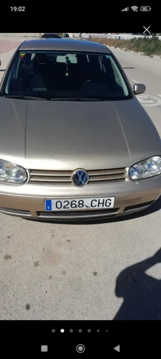 Volkswagen Golf 2003