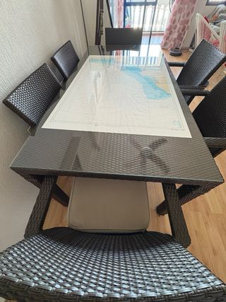 Mesa comedor exterior 1.80x0.9 con 6 sillones