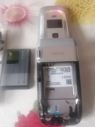 Móvil Nokia Flip Negro/Plateado