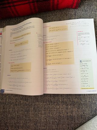 Libro de Matemáticas de 2 bachillerato en catalan