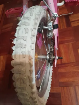 Bicicleta Barbie rosa