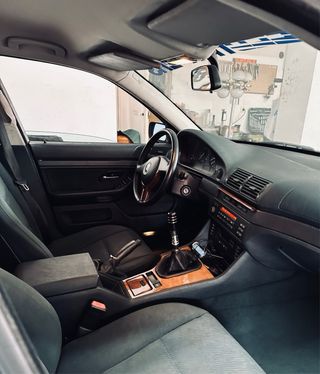 BMW E39 520i 2001 pegatina B