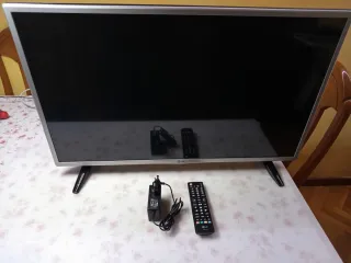 Televisor LG HD 32LH510B-ZA
