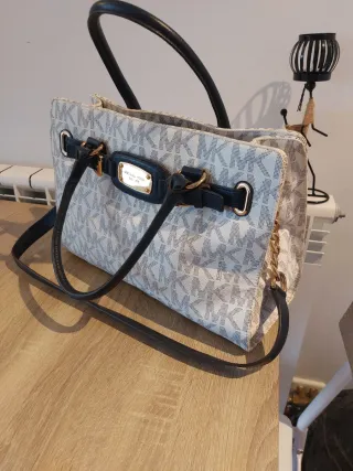 Bolso Michael Kors Blanco y Negro