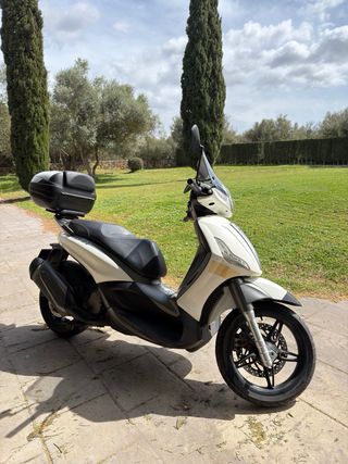 Piaggio Beverly Sport Touring 350, del 2017