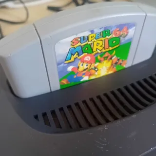 Nintendo 64 + Super Mario 64 + Mando