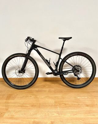 MTB Cannondale Carbon HT Talla M 2025