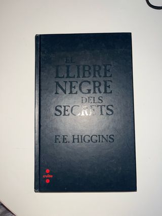 El llibre negre dels secrets (Catalan Edition)