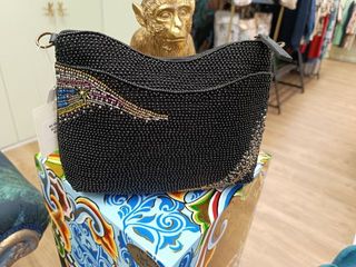 Bolso limitado, Mary francés, Accesories