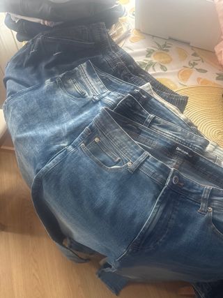 Vaqueros hombre variados talla 44 y 42