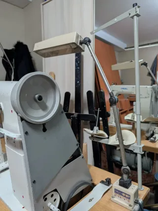 Máquina Aparar Juki Columna PLH-981