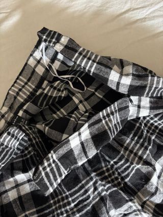Falda mini cuadros blanco y negro