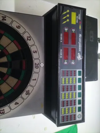 Máquina de dardos Scorpion.