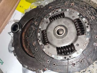 Embrague LUK 1.6 HDI