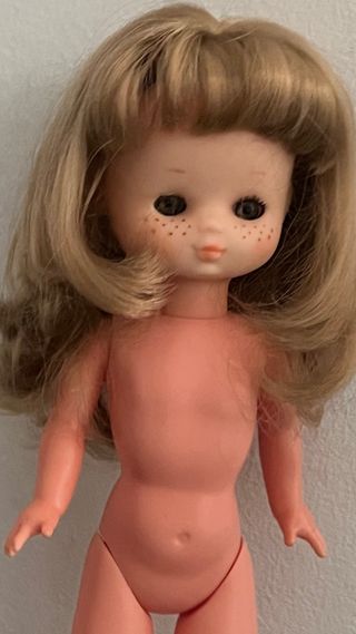 Muñeca Lesly Famosa