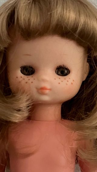 Muñeca Lesly Famosa