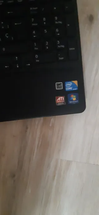 Portátil Sony Vaio PCG-71211M solo para piezas