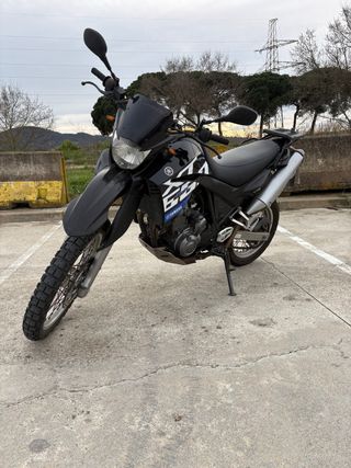 Yamaha XT660R 2007 Negra