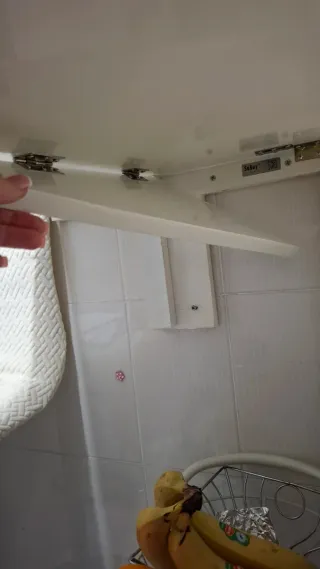 Mesa Plegable Pared Blanca