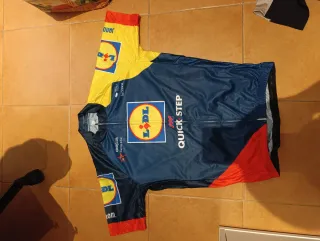 Complementos incluidos anuncio Biciclecta Canyon