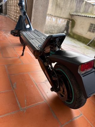 Patinete Eléctrico Bongo Serie Y65 1200W