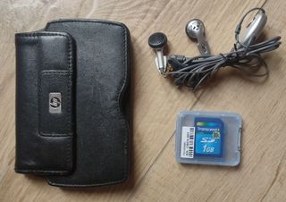 HP iPAQ HW6500 con accesorios y caja