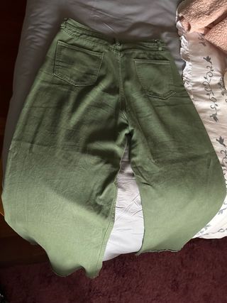 Pantalón campana verde