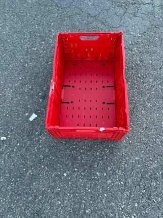 Caja Plástico Roja Extensible