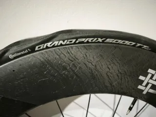 Ruedas de Bicicleta Black Inc. Carbono