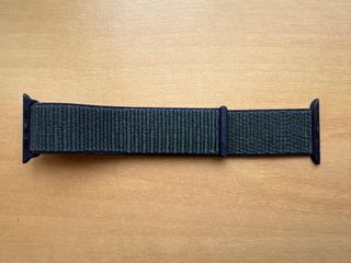 Apple Watch X Nike 42mm. Midnight Fog Sport Loop