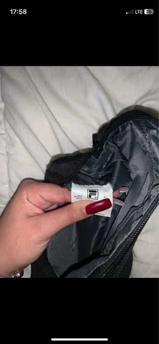 Riñonera Fila Negra