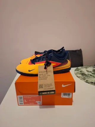 Zapatillas Nike Phantom 6 Niño Talla 35